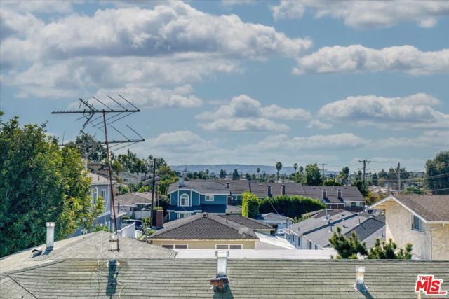 1904 Gates Avenue, Redondo Beach, CA 90278