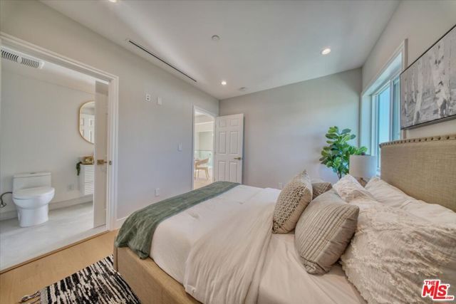 1904 Gates Avenue, Redondo Beach, CA 90278