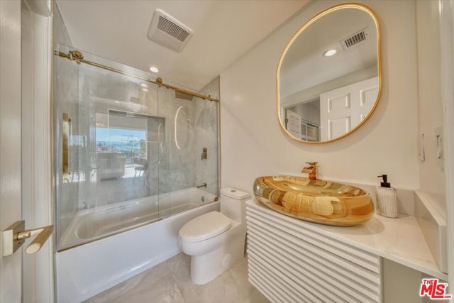 1904 Gates Avenue, Redondo Beach, CA 90278