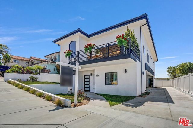 1904 Gates Avenue, Redondo Beach, CA 90278