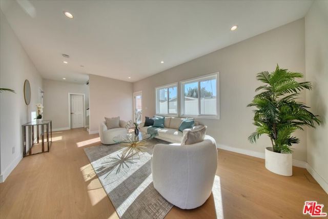 1904 Gates Avenue, Redondo Beach, CA 90278