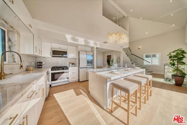 1904 Gates Avenue, Redondo Beach, CA 90278