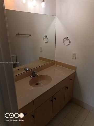 1095 Golden Lakes Boulevard 924, West Palm Beach, FL 33411