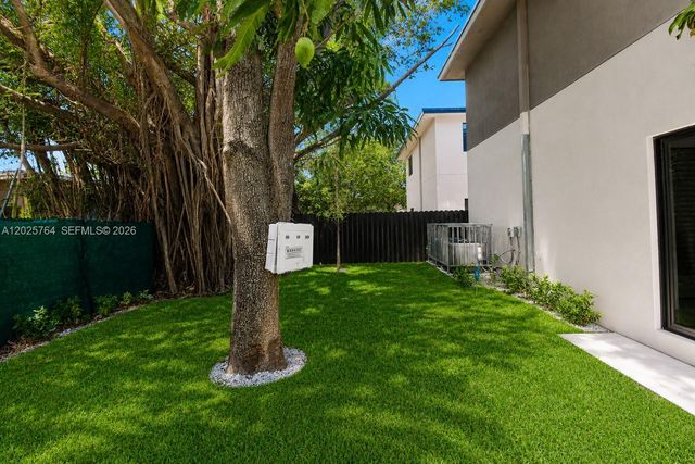 1836 NW 63rd St 1836, Miami, FL 33147