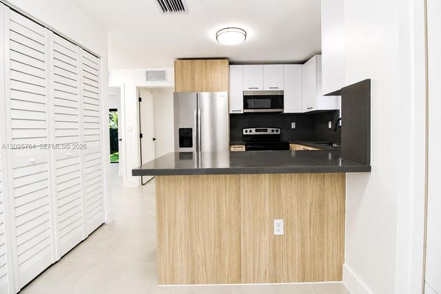 1836 NW 63rd St 1836, Miami, FL 33147
