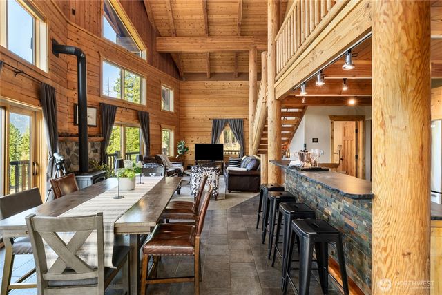 381 Jolly Mountain Drive, Ronald, WA 98940