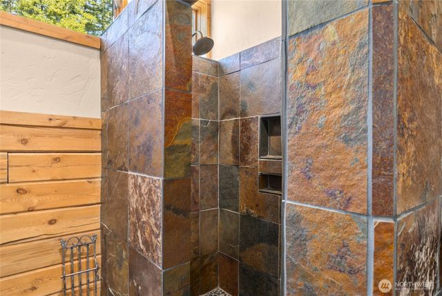 381 Jolly Mountain Drive, Ronald, WA 98940