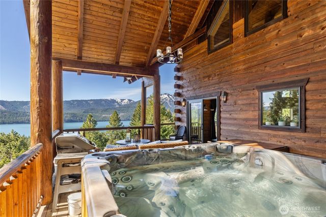 381 Jolly Mountain Drive, Ronald, WA 98940