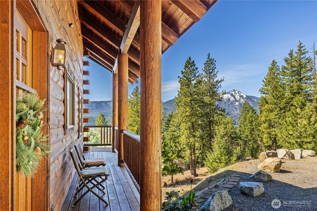 381 Jolly Mountain Drive, Ronald, WA 98940