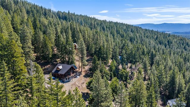 381 Jolly Mountain Drive, Ronald, WA 98940