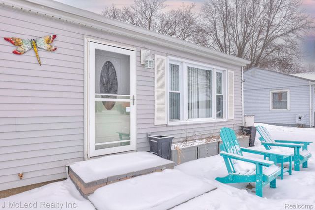 4956 Center Street, Millington Village, MI 48746