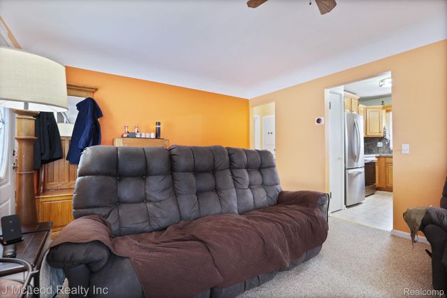 4956 Center Street, Millington Village, MI 48746