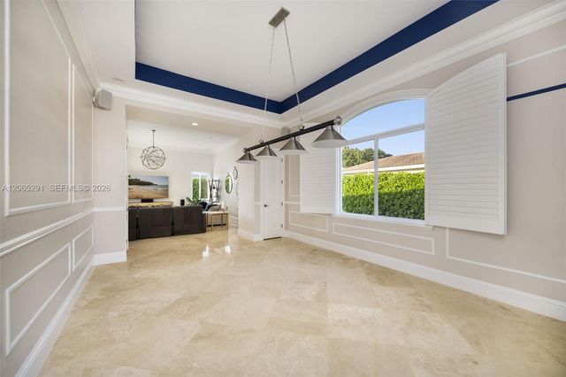 8111 SW 178th Street, Palmetto Bay, FL 33157
