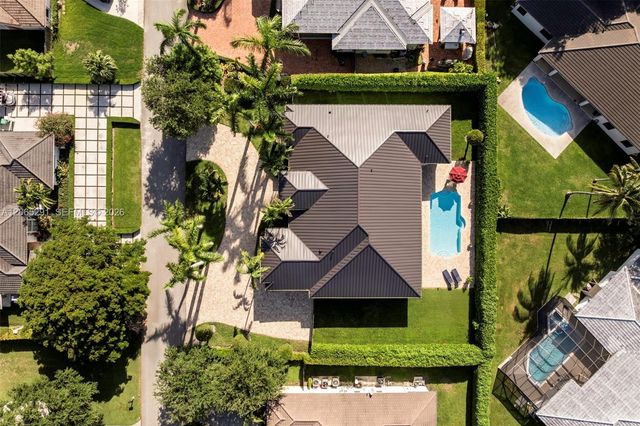 8111 SW 178th Street, Palmetto Bay, FL 33157