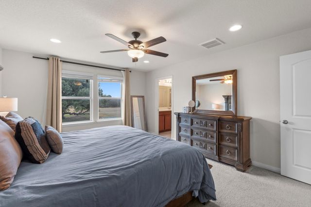 809 Whitman Ave, Georgetown, TX 78626