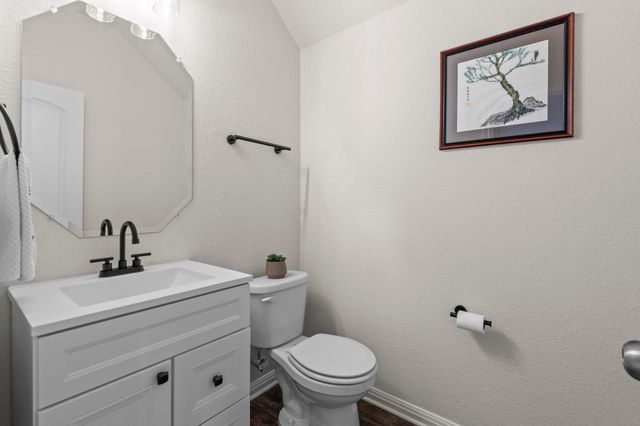 809 Whitman Ave, Georgetown, TX 78626