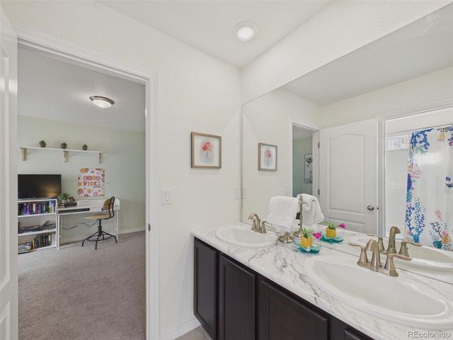 19011 W 84th Ave, Arvada, CO 80007