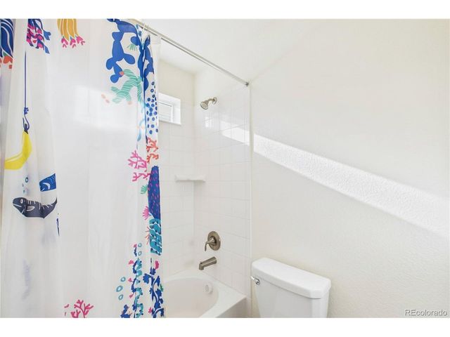 19011 W 84th Ave, Arvada, CO 80007