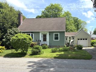 65 Hewitt Street, Windham, CT 06226