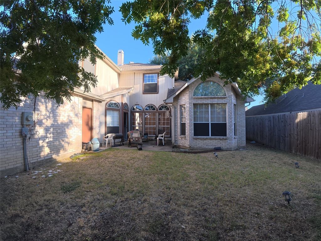 813 Courson Drive, Desoto, TX 75115 — photo 2