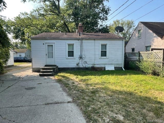 14325 Marshall Avenue, Warren, MI 48089
