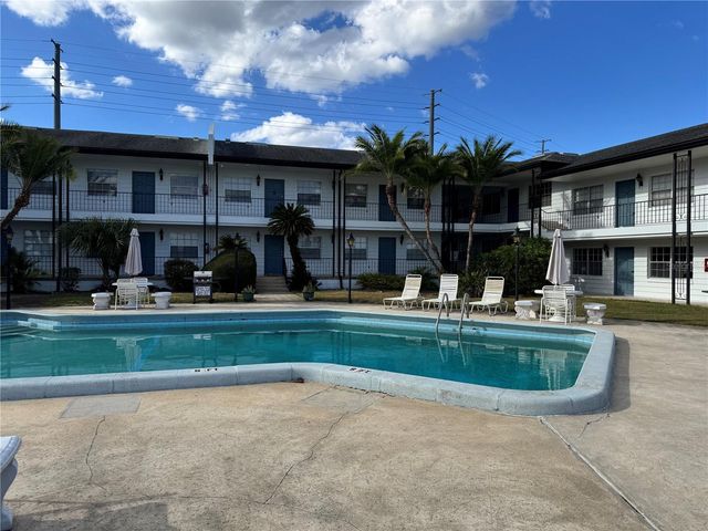 2885 S OSCEOLA AVENUE C4, Orlando, FL 32806