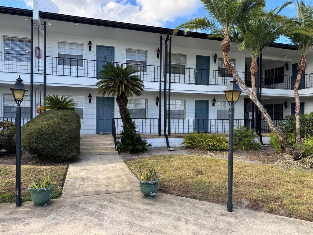 2885 S OSCEOLA AVENUE C4, Orlando, FL 32806