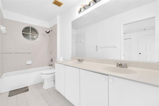 1916 SW 163rd Ave, Miramar, FL 33027