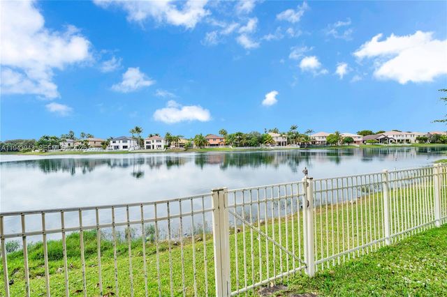 1916 SW 163rd Ave, Miramar, FL 33027