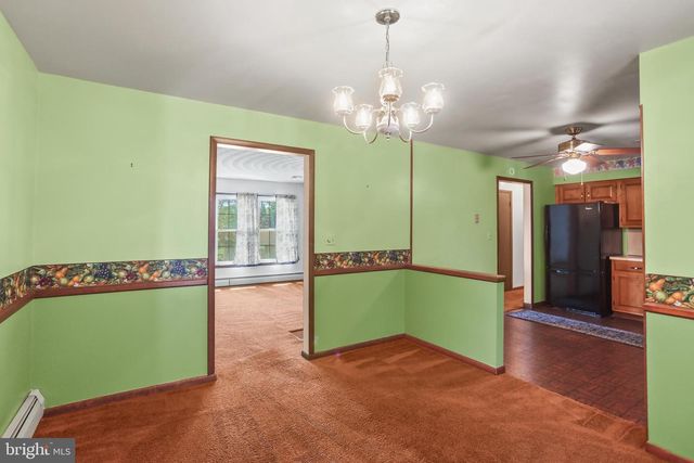 26 LAUREL DR, Hanover, PA 17331