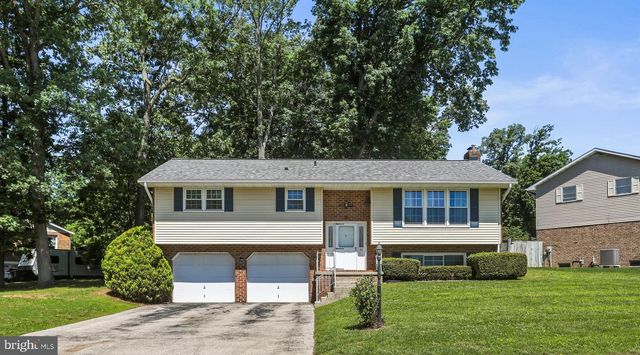 26 LAUREL DR, Hanover, PA 17331