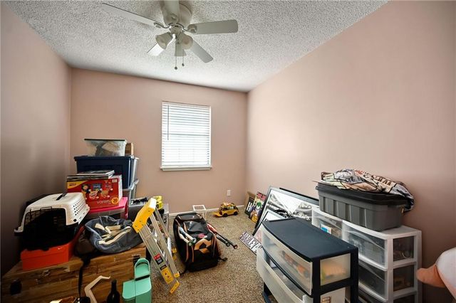 800 E Pearl Street, Harrisonville, MO 64701