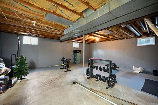 800 E Pearl Street, Harrisonville, MO 64701