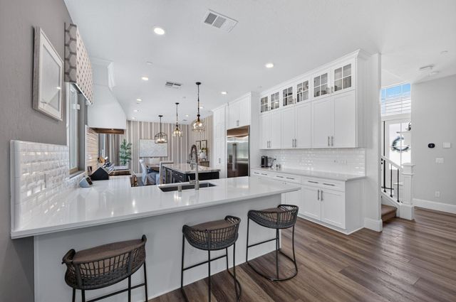 2314 E Kynzlee Avenue, Fresno, CA 93730