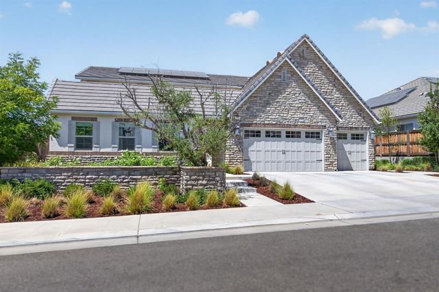 2314 E Kynzlee Avenue, Fresno, CA 93730