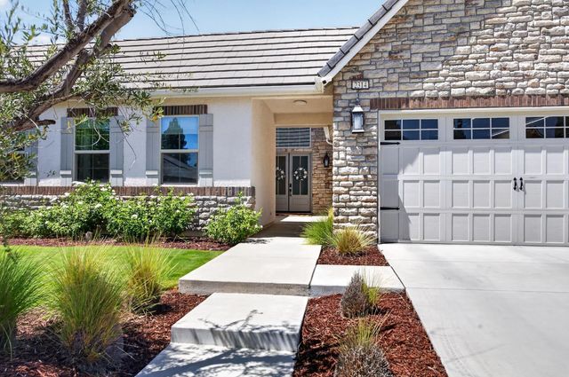 2314 E Kynzlee Avenue, Fresno, CA 93730