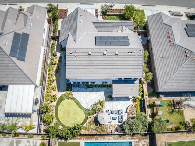 2314 E Kynzlee Avenue, Fresno, CA 93730