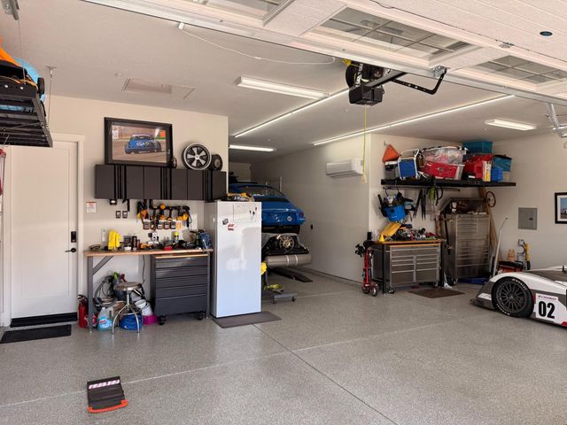 2314 E Kynzlee Avenue, Fresno, CA 93730