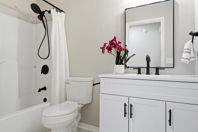 69 NW Olde Cypress Circle, Fort Walton Beach, FL 32548