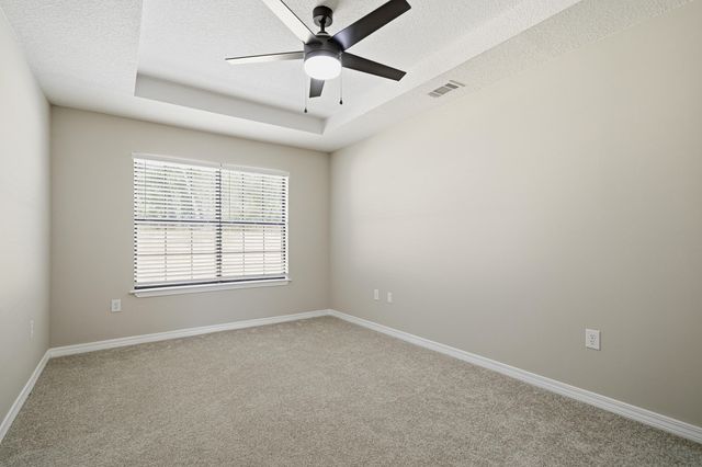 69 NW Olde Cypress Circle, Fort Walton Beach, FL 32548