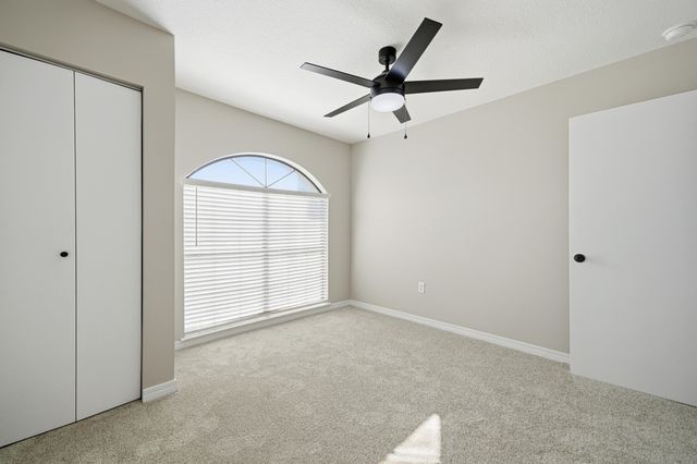 69 NW Olde Cypress Circle, Fort Walton Beach, FL 32548