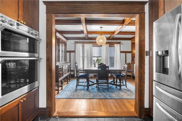 95 Beverly Road, Buffalo, NY 14208