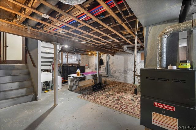 95 Beverly Road, Buffalo, NY 14208