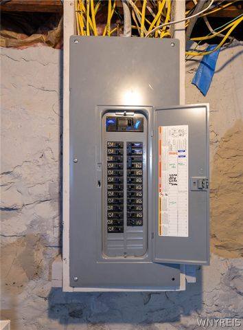 95 Beverly Road, Buffalo, NY 14208