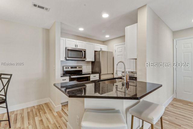 100 Kensington Blvd Apt 1013, Bluffton, SC 29910