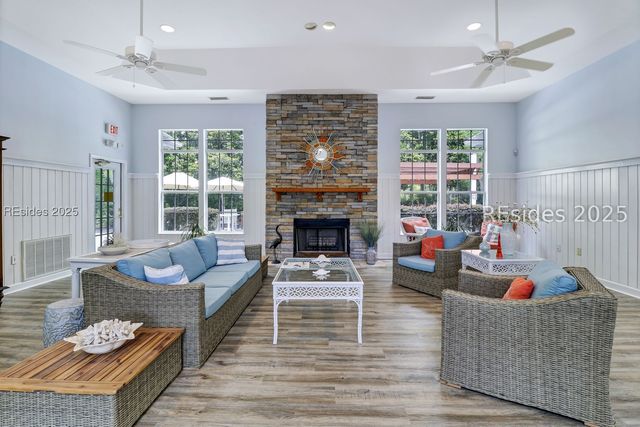 100 Kensington Blvd Apt 1013, Bluffton, SC 29910