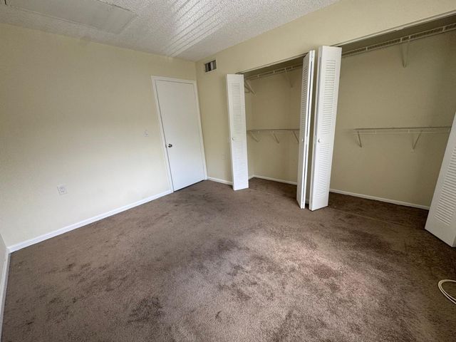 1080 N Benoist Farms Road 307, West Palm Beach, FL 33411