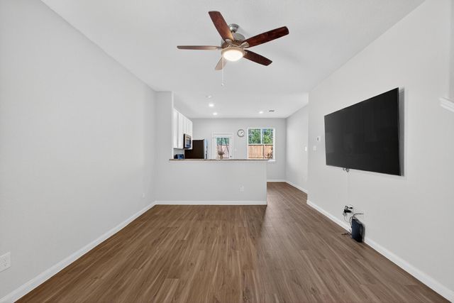 1409 Mount Bassie Trail, Conroe, TX 77301