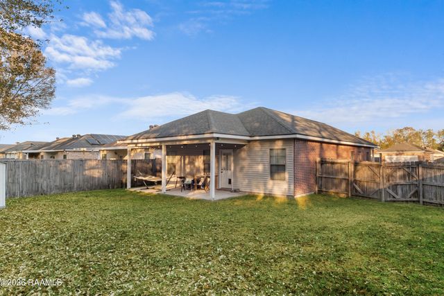 128 Bottle Brush Lane, Carencro, LA 70520