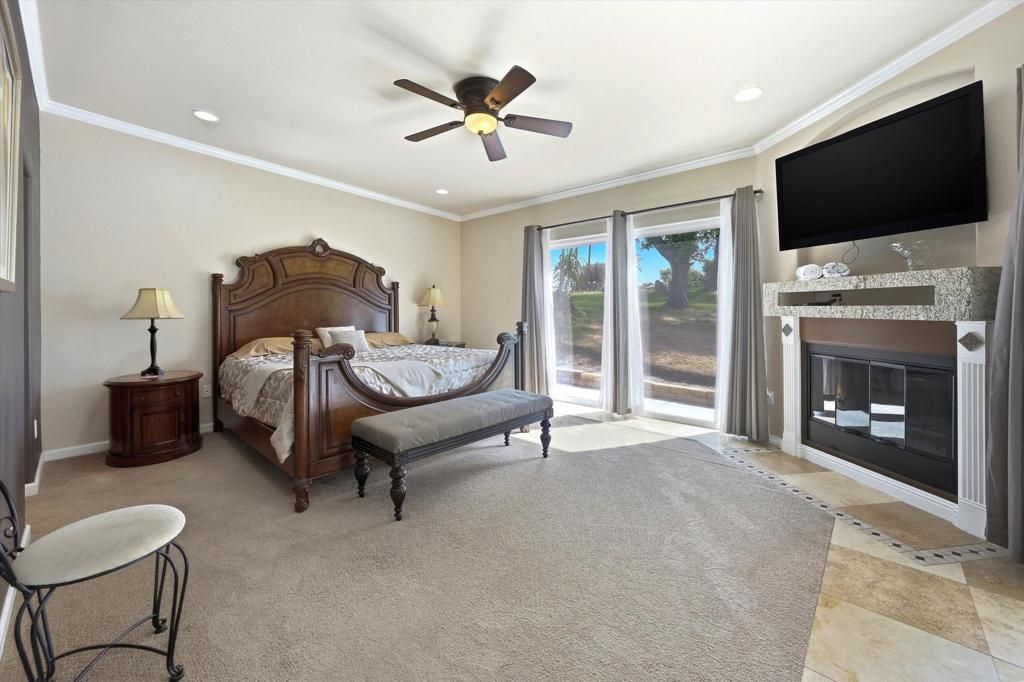 Image 14 of property listing at 44732 Elkhorn Trail, Indian Wells, CA 92210